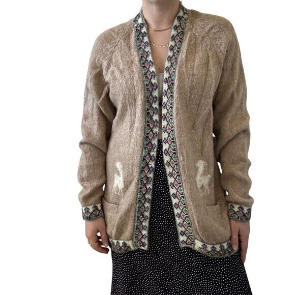 Vintage Womens Alpaca Peruvian Fuzzy Tan Cottagecore Hippy Cardigan Sz L - Picture 4 of 4
